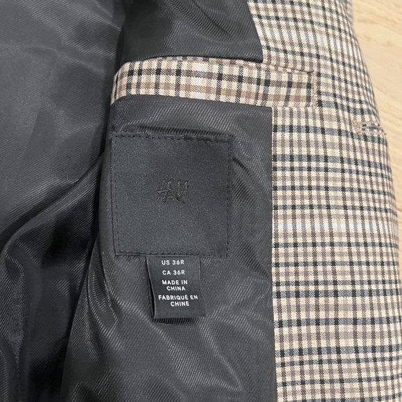 Patterned Trenchcoat - Picture 5 of 6